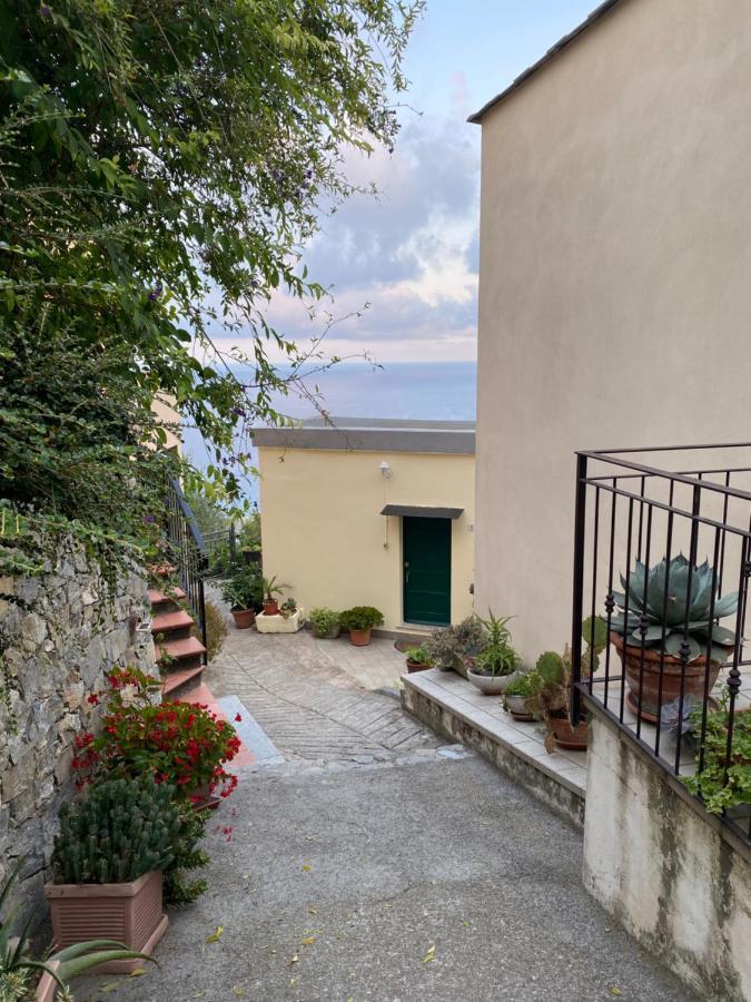 “Da Senso” Relax Nel Verde Vista Mare Finale Ligure Exterior foto